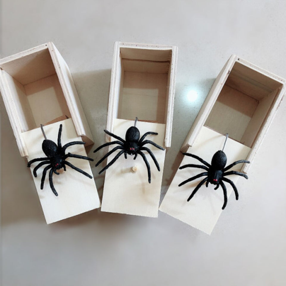 STARTLED WOODEN BOX
