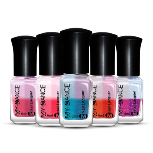 COLOURED NAIL POLISH
